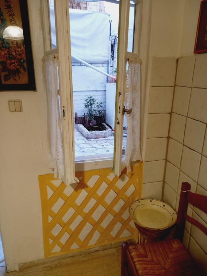 Στην Αυλή Της Ράχης Kalamata Exterior foto