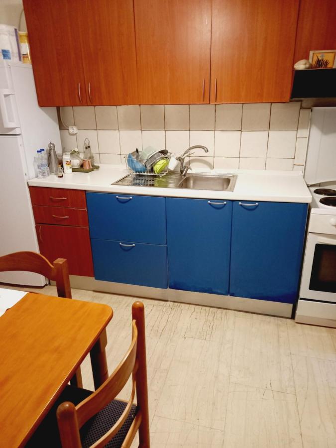 Στην Αυλή Της Ράχης Kalamata Exterior foto