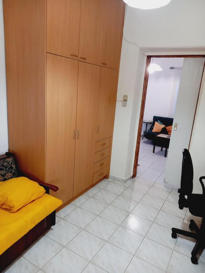 Στην Αυλή Της Ράχης Kalamata Exterior foto