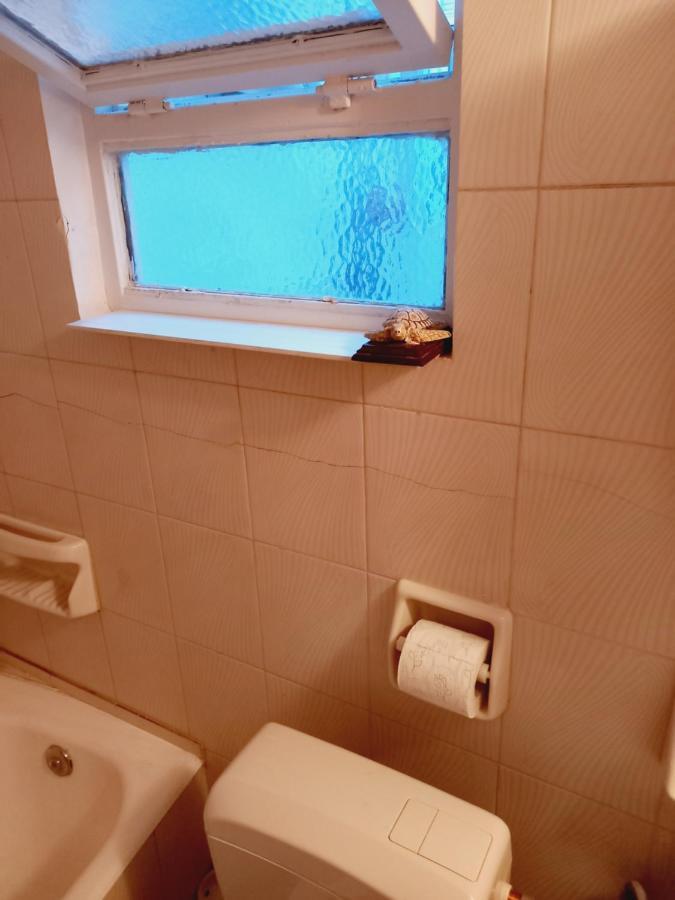 Στην Αυλή Της Ράχης Kalamata Exterior foto